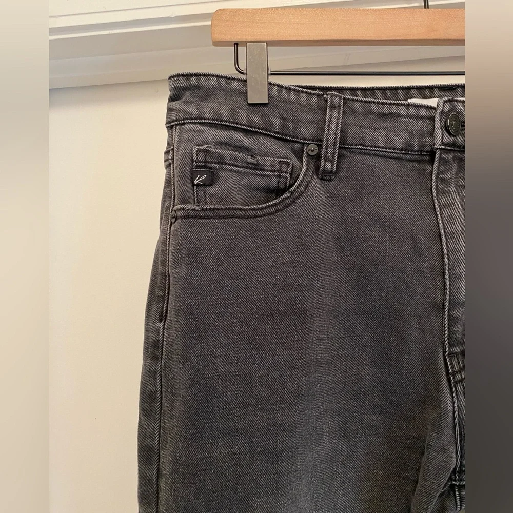 Kancan High Rise Mom Jean womens size 13 / 30 washed black cropped goth KC7196DG